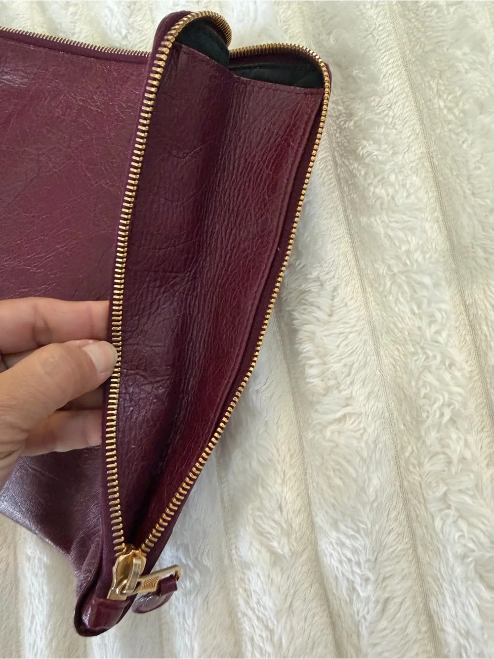 Balenciaga Deep Wine Leather Zip Clutch - Picture 6 of 16